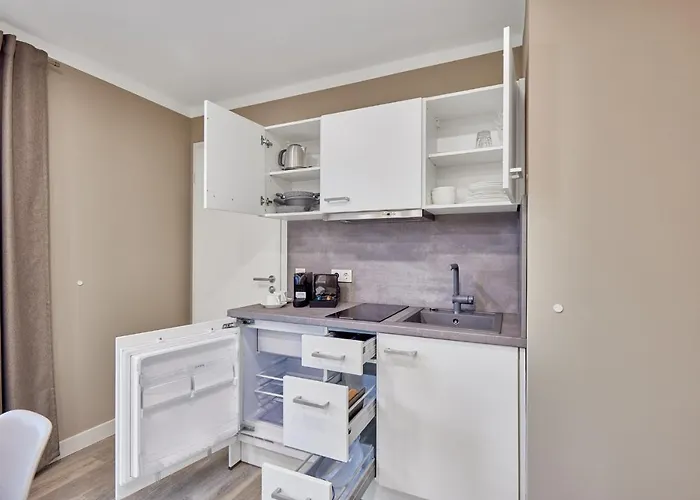 Boardinghotel Premium 酒店